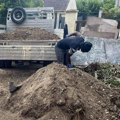 Enlèvement des matériaux innertes